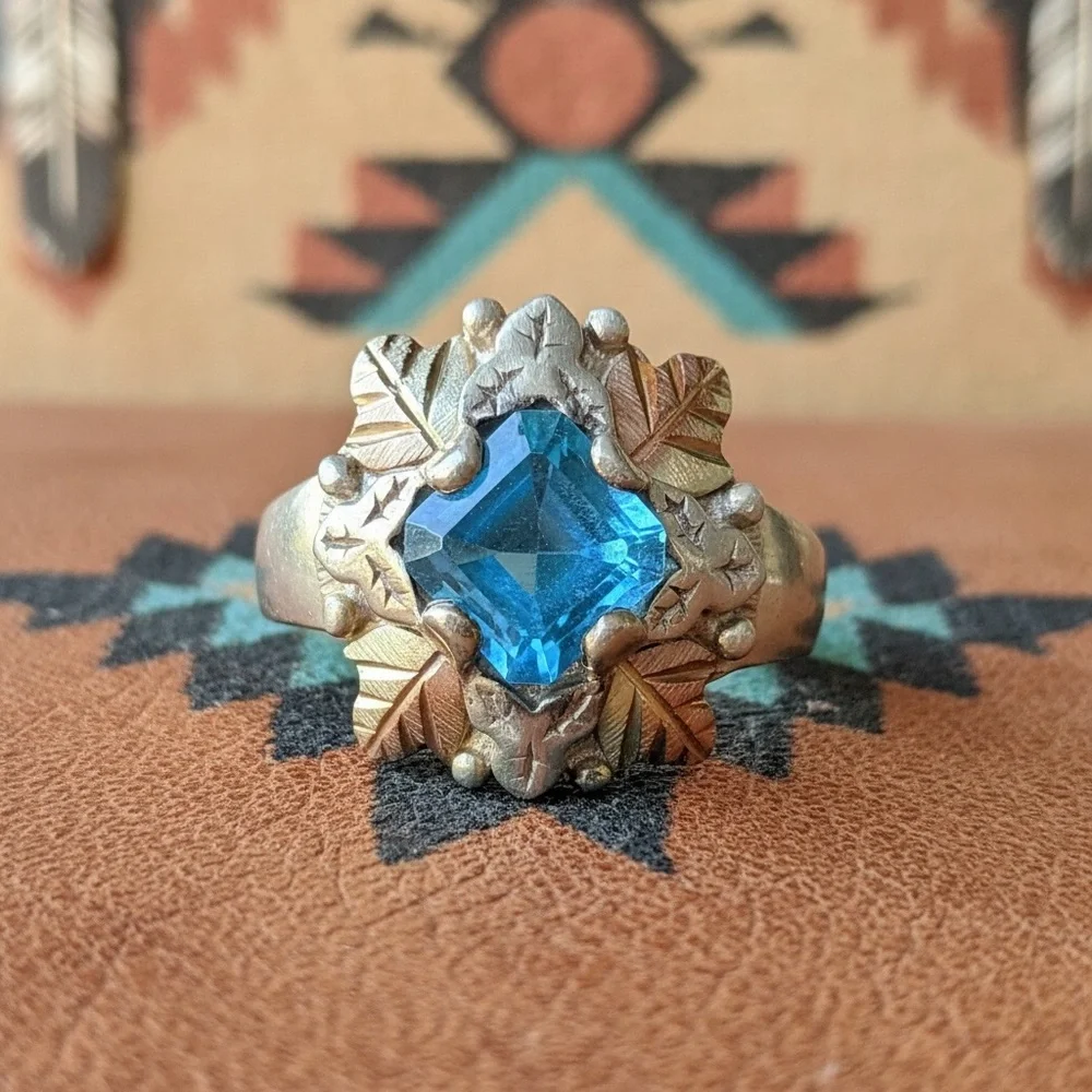 Vintage Blue Topaz-Style Leaf Ring - Women's black hills gold and stamped - Picture 5 of 5
